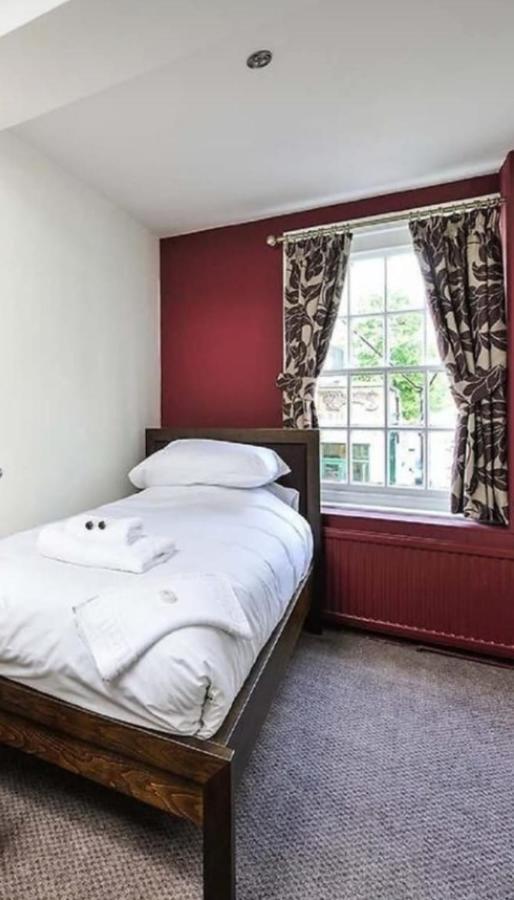 Hotel Gillygate Bar And