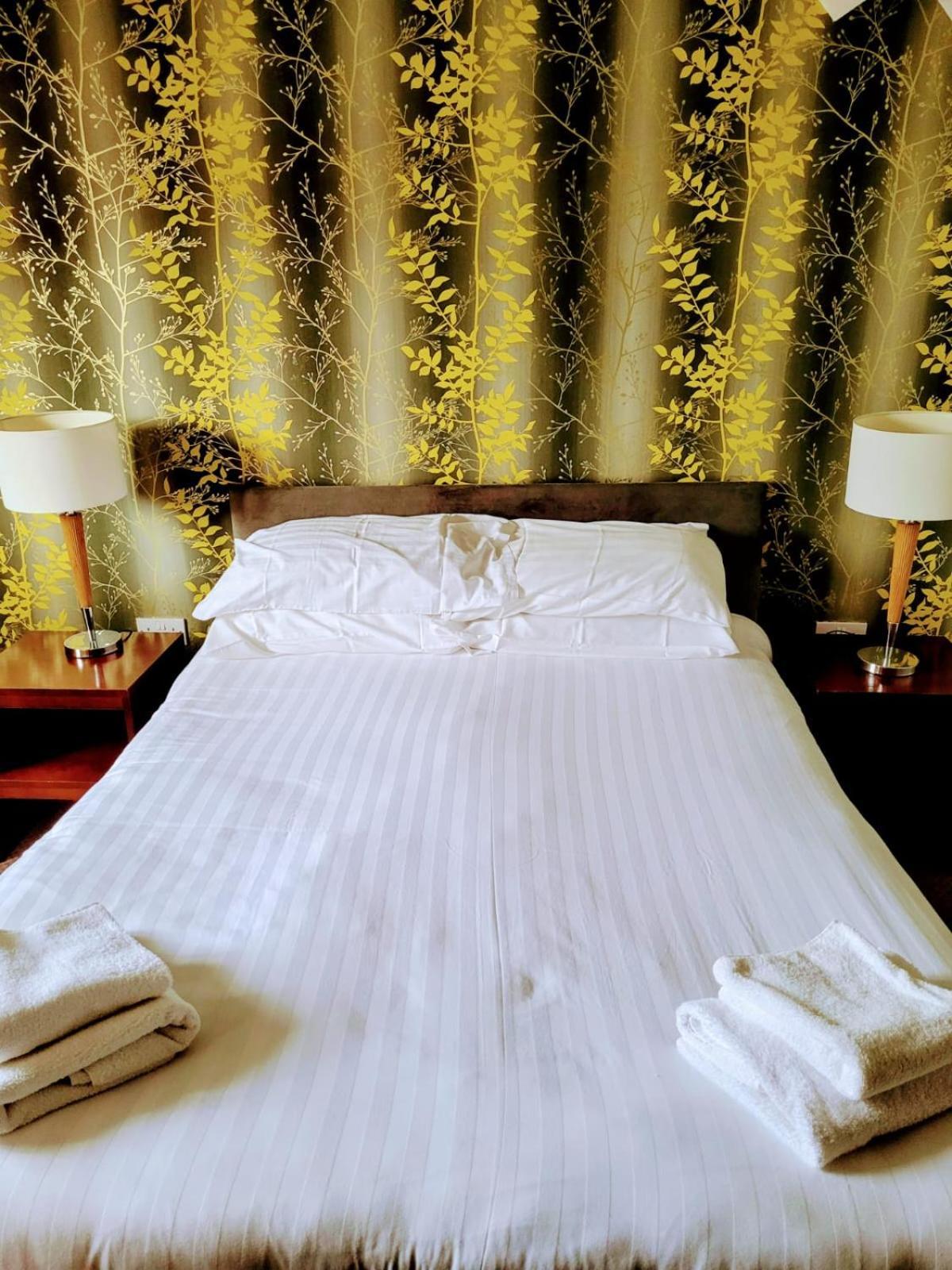 Gillygate Bar & Tea 3* York